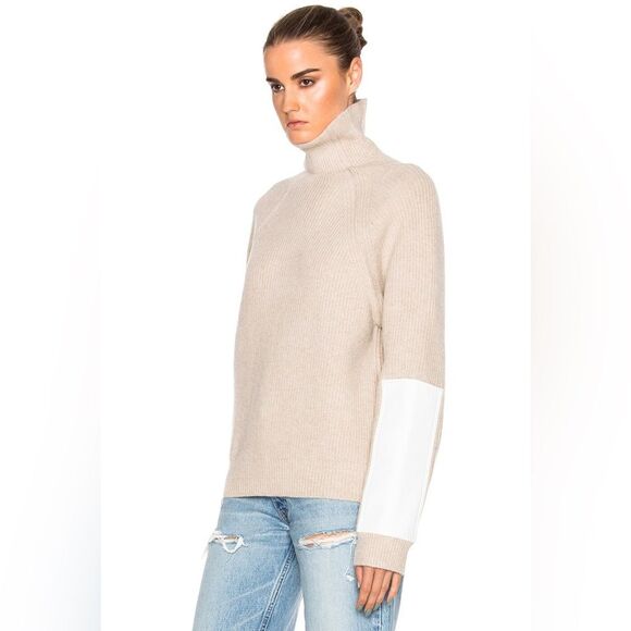 Victoria Beckham RARE Lambswool Military Patch Sleeve Jumper Sweater Luxe Tan M - Picture 2 of 7